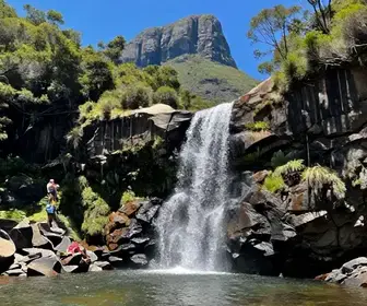 Cachoeira do Tombador: Um Paraíso em Serra do Cipó – MG Cachoeira do Tombador: Um Paraíso em Serra do Cipó - MG
